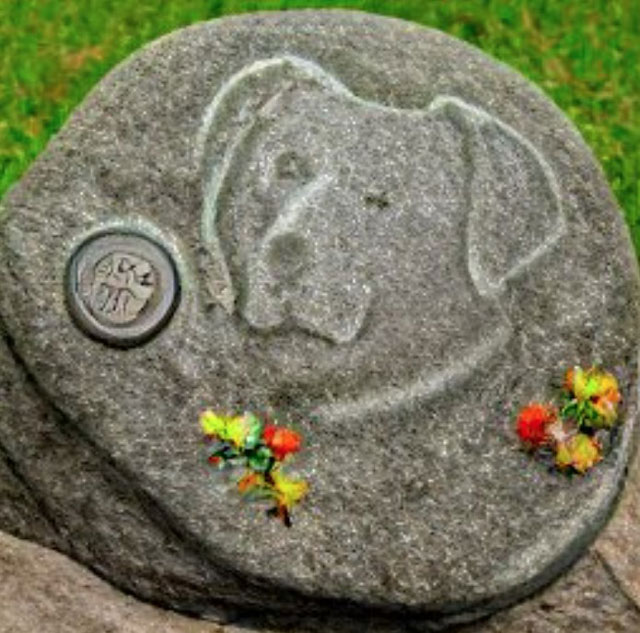 dog memorial stone