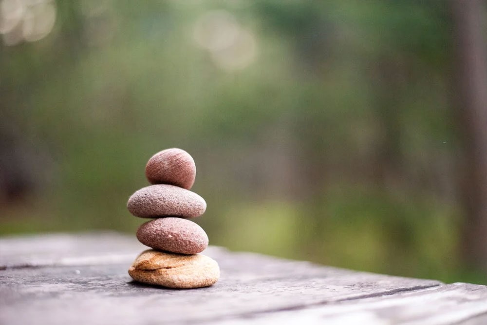 Stacked stones keepsake