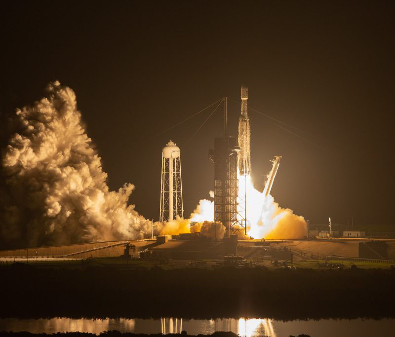 Launch of the Celestis Heritage Flight