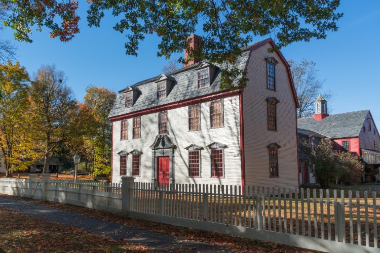 Historic colonial home used as a unique celebration of life venue