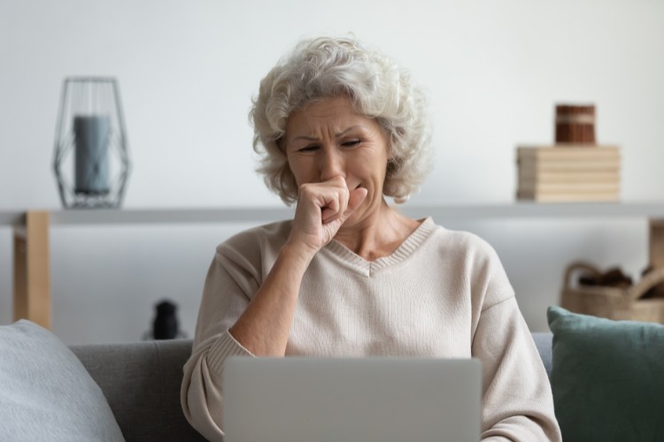 Virtual memorial participation showing cost-effective memorial service option
